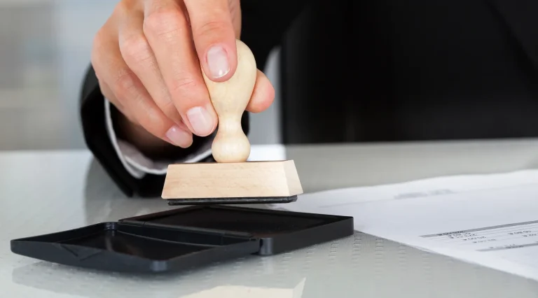 What to Expect During a Mobile Notary Appointment in Newport Beach