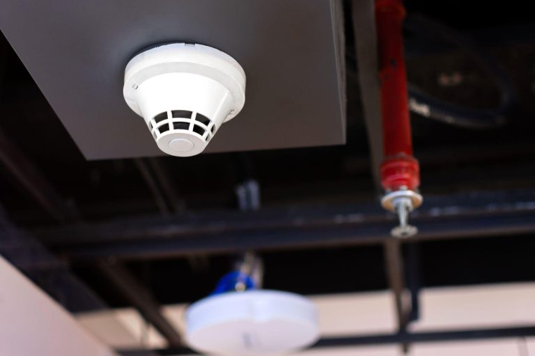 How the Right Smoke Alarm Supplier Can Save More Than Your Property