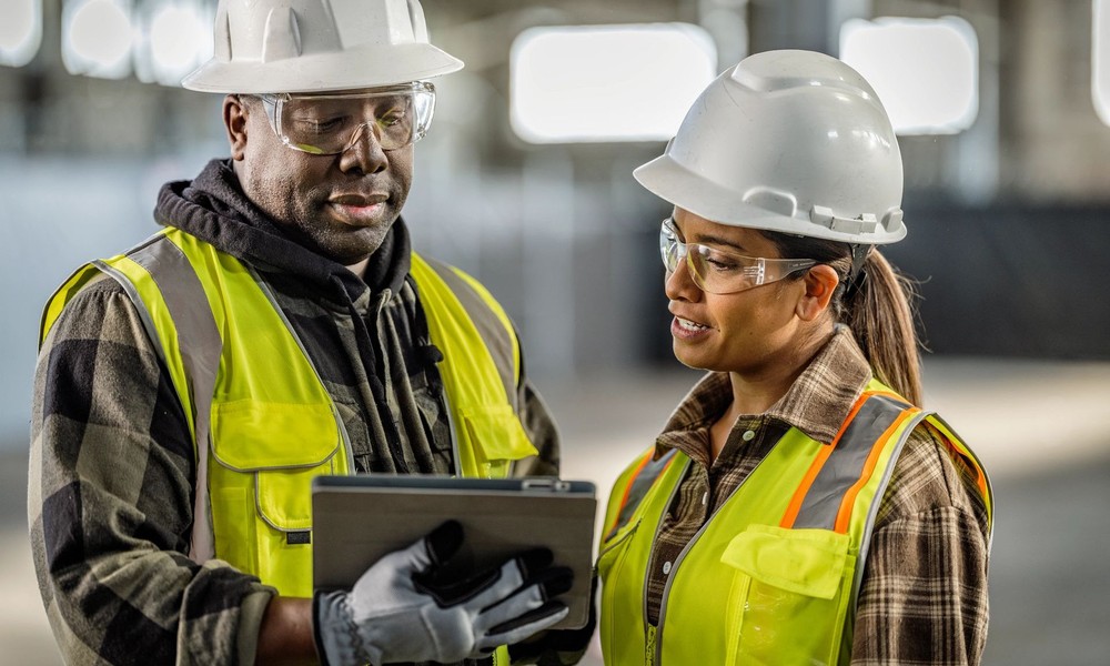 Exploring how modern construction services adapt to changing business needs