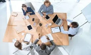 What makes cross-functional collaboration work in real organisations?